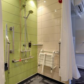 hub by Premier Inn accessible wetroom