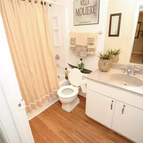 Bild von Woodstone Manor