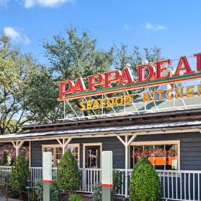 Local restaurant Pappadeaux near Camden Buckingham