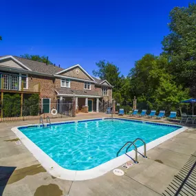 Tall Oaks Apartment Homes Pool