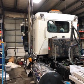 Bild von Emery Truck & Trailer Repair