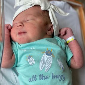 The Christ Hospital and Snappy Tomato Pizza are teaming up to start a new tradition. To help welcome newborns and cicadas, each baby born at both The Christ Hospital Mt. Auburn and Liberty Township locations over the next few weeks will receive a free, limited-edition, “All the Buzz” onesie! Parents will also get a coupon for a free pizza (cicadas, unfortunately, not included) and Snappy swag generously donated by Snappy Tomato Pizza! 

How FUN is this and check out the adorable little one!