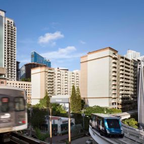 Easy access to major freeways and transportation options at Camden Brickell Apartments in Miami, FL.