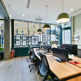 Interiors Knight Frank Estate agents in Islington