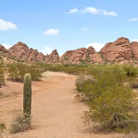 Camden Tempe Apartments Tempe Arizona Neighborhood Papago Park Hiking Trail