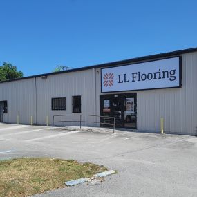 LL Flooring #1062 West Palm Beach | 3200 Shawnee Avenue | Storefront