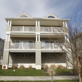 Beach Block at 22nd! THE Perfect NWW Boardwalk Location! BOOK!