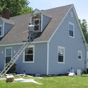 Bild von T Smith Siding, Roofing & Windows Inc.