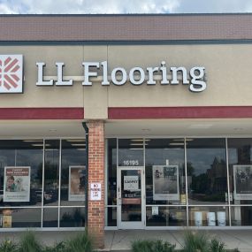 LL Flooring #1303 Tinley Park | 16195 Harlem Avenue | Storefront