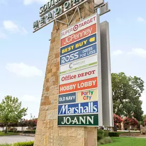 Southpark Meadows shopping center near Camden Shadow Brook apartments in Austin, TX