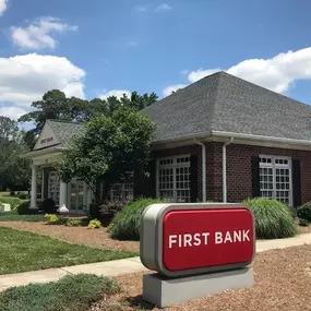 Come visit the First Bank Kannapolis branch. Your local team will provide expert financial advice, flexible rates, business solutions, and convenient mobile options.