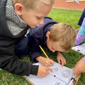 At Ave Maria Academy, we get our kids outdoors as often as we can! When the weather is nice, we plan a few activities outside.