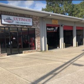 Ultimate Tire & Brake Hammond Store Service Bays