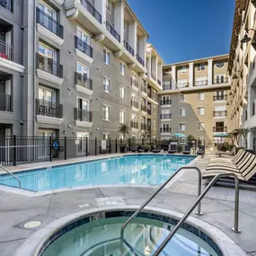 camden tuscany apartments san diego california pool and hot tub and sundeck with loungers