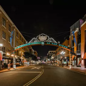 Neighborhood gaslamp quarter district