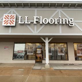 LL Flooring #1345 Timonium | 2151 York Road | Storefront