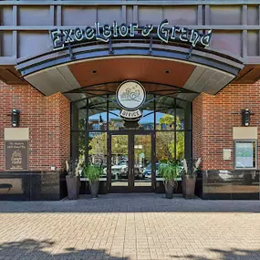 Bild von Excelsior & Grand - St. Louis Park