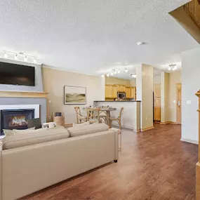 Bild von Excelsior & Grand - St. Louis Park