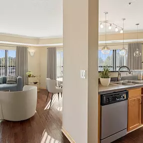 Bild von Excelsior & Grand - St. Louis Park