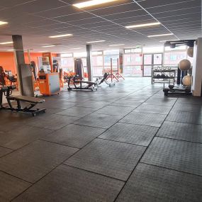 Basic-Fit Groningen Antillenstraat 24/7 - stretch zone