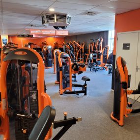 Basic-Fit Katwijk Ambachtsweg 24/7 - strength zone