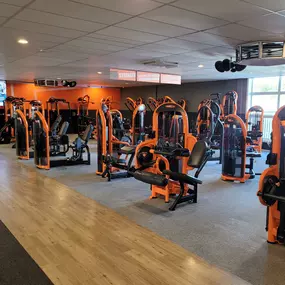 Basic-Fit Katwijk Ambachtsweg 24/7 - strength zone