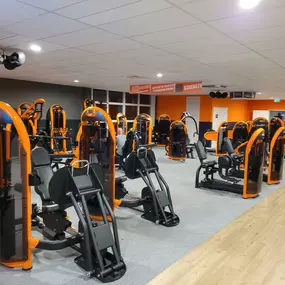 Basic-Fit Katwijk Ambachtsweg 24/7 - strength zone