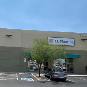 LL Flooring #1085 Tucson | 3745 N. I-10 EB Frontage Road | Storefront