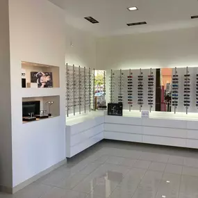 182468793-2-0EGzBaVvdQ1644402476957.jpeg