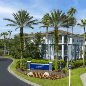 Entry to Camden World Gateway apartment community in Orlando, FL