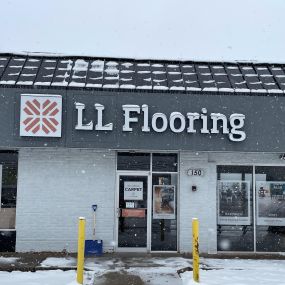 LL Flooring #1372 Fairless Hills | 150 Lincoln Highway | Storefront