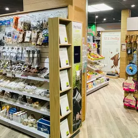 Pets Corner Dorking Interior