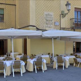 restaurante-el-bernardino-terraza-05.jpg