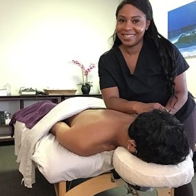 Massage therapy is a non-pharmacological approach to pain management.
It improves muscular function, blood circulation, reduces stress hormone production, and lessens muscle tension. We offer Gua Sha, Aromatherapy, Tranquil Massage, Hot Stone, CBD Oils, Lomi Lomi, Manual Lymphatic Drainage, Brazilian Face Lymphatic Drainage, Brazilian Body Lymphatic Drainage and Post Surgery Lymphatic Drainage. We also offer Mobile Massage, we come to your home or office in addition to our beautiful massage spa.