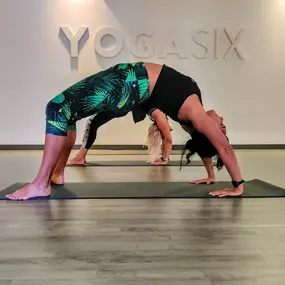 Bild von YogaSix Bakersfield