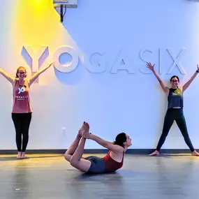 Bild von YogaSix Bakersfield