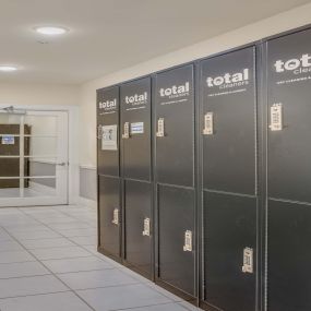 Valet dry cleaning lockers 1