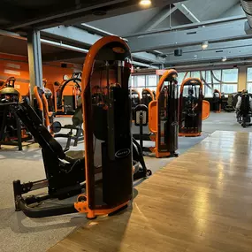 Basic-Fit Rotterdam 1e Jerichostraat - strength zone