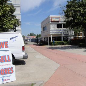 Sentry Storage at 12233 Folsom Blvd sells boxes inside office