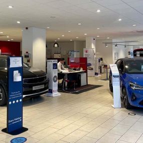 Vauxhall Horsforth Interior Image