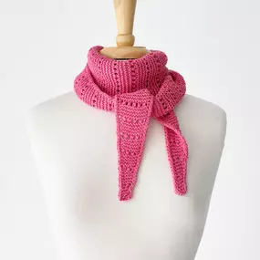 Long weekend on deck! Do you have your knitting ready?
The Italian Summer Scarf is adorable and fun to knit! It uses 2 skeins of Sandnes Garn Line - a linen cotton summer favorite! 
It's the perfect portable size to stash in your purse, and the pattern is easy to memorize and FREE on Ravelry.