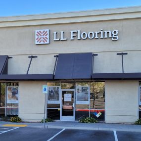 LL Flooring #1054 Henderson | 27 South Stephanie Street | Storefront