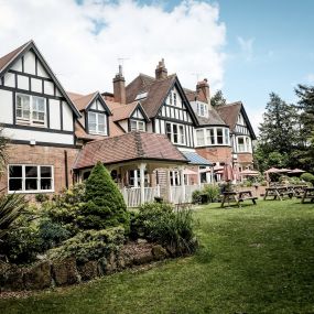 Enjoy a romantic break in the heart of the New Forest, with an array of activities to enjoy. The White Buck Inn is a charming country house and is the perfect place to drink, dine and stay while exploring the beauty of the New Forest.