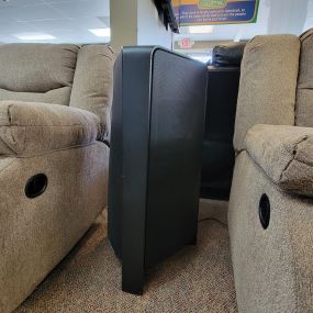 This Samsung speaker is the best for sound when your floor space is limited. Come check out this unit for yourself and see what people are talking about.