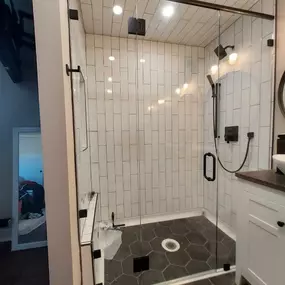 Shower glass installation