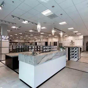 Visit our Arizona Tile Portland location. You’ll find a variety of tile and stone, including quartz, granite, porcelain, quartzite, glass, decos and much more.