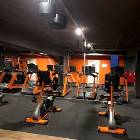 Arnhem Hanzestraat 24/7
 - cardio