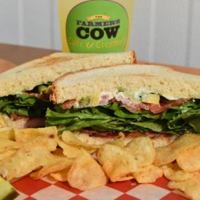 Bild von The Farmer's Cow Calfe & Creamery