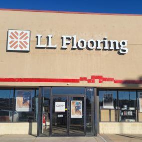 LL Flooring #1362 Aurora | 14015 E. Exposition Avenue | Storefront