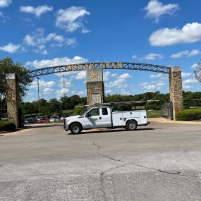 A Tioga service truck in Euless Texas at Texas Star.